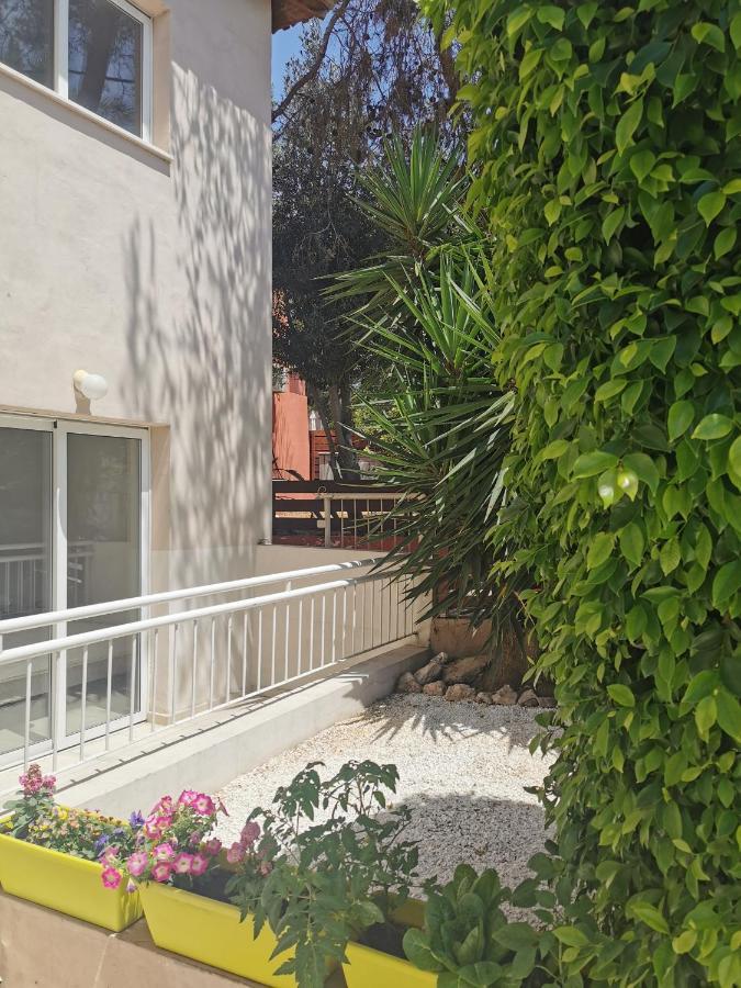 Olymbos Garden Apartment IV Ajía Nápa Eksteriør bilde